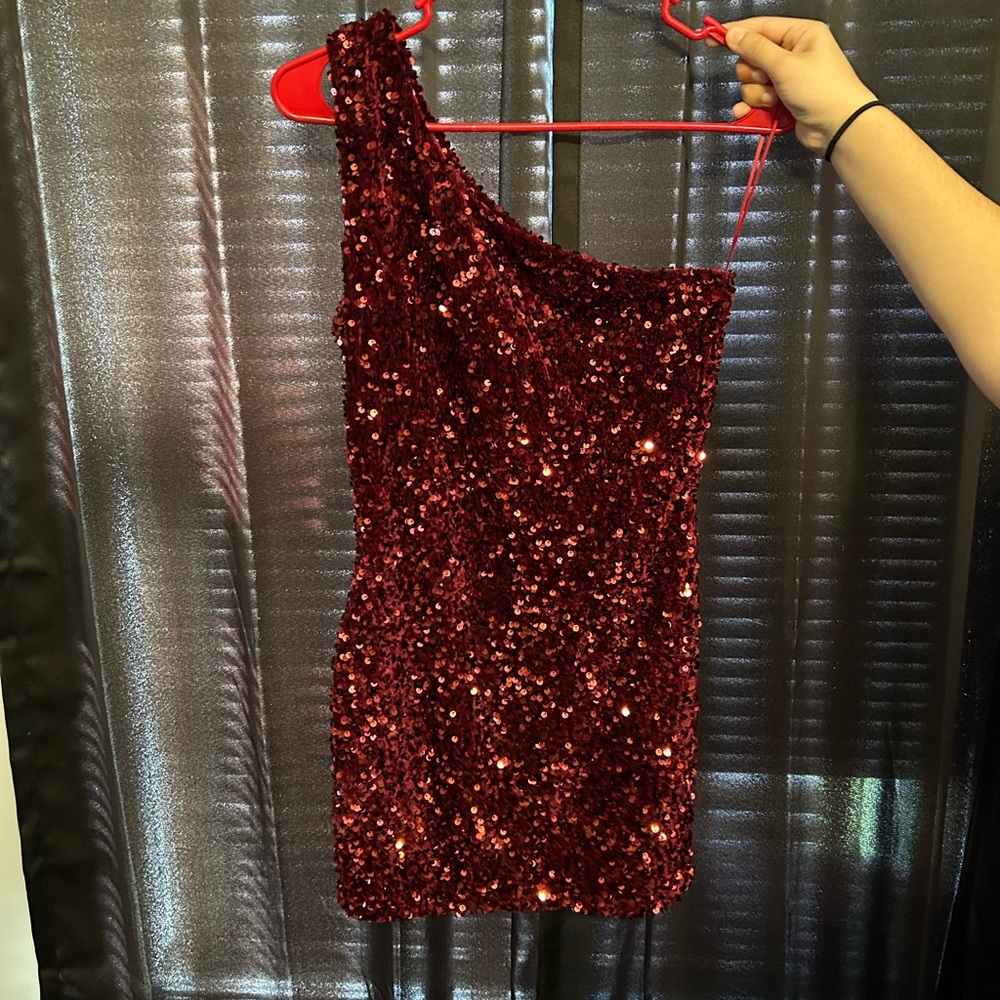 Burgundy sequence, size small homecoming dress